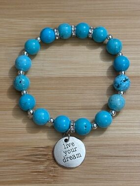 Hand Crafted Turquoise Howlite Beaded Stretch Bracelet Live Your Dream Charm